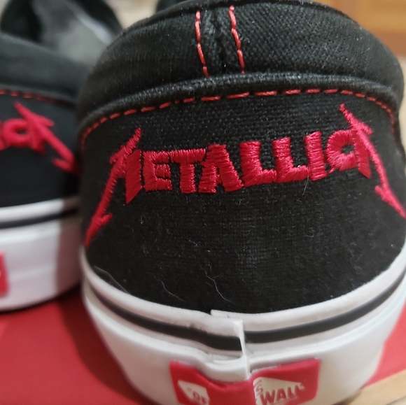 Metallica X Vans Kill Em All - Picture 6 of 8